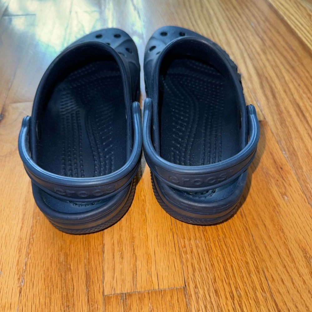 EXCELLENT Used Condition Baya Crocs M6/W8 - Picture 3 of 5